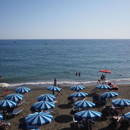 Appartamento Il Limone Леванто Екстериор снимка